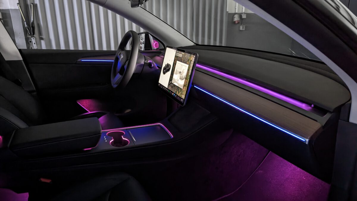 Tesla Model Y & Model 3 LED Innenbeleuchtung mit Dynamic-Mode nachrüsten