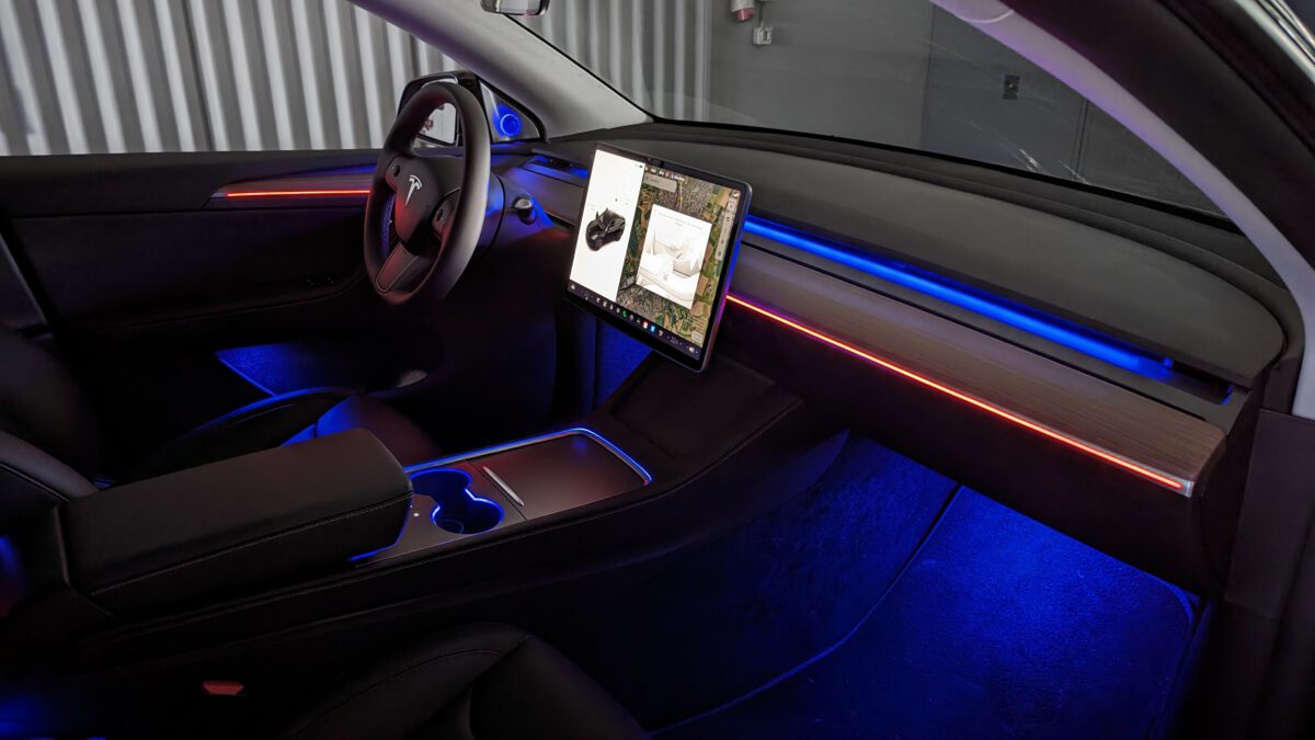 Tesla Model Y & Model 3 LED Innenbeleuchtung mit Dynamic-Mode nachrüsten