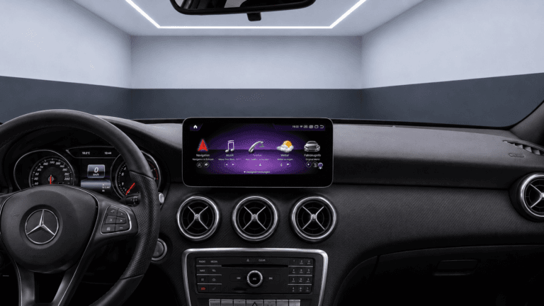 Android-Navigation (+ Apple-CarPlay) Touch für Mercedes A-Klasse W176 (inkl. Einbau)