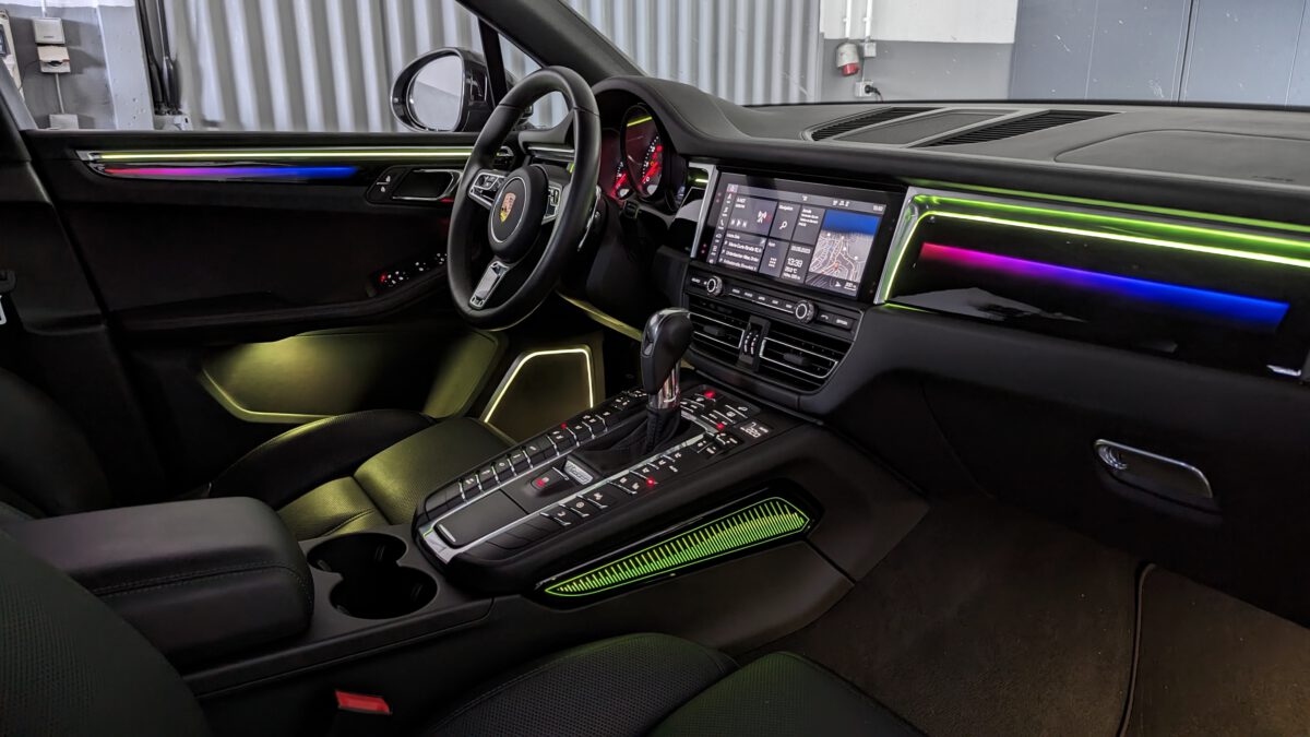 Ambientebeleuchtung für Porsche Cayenne 9YA (2018 - 2022) inkl. Einbau (Nachrüstung) – Bild 5