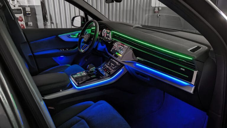 Ambientebeleuchtung für Audi Q7 SQ7 4M inkl. Einbau (Nachrüstung)