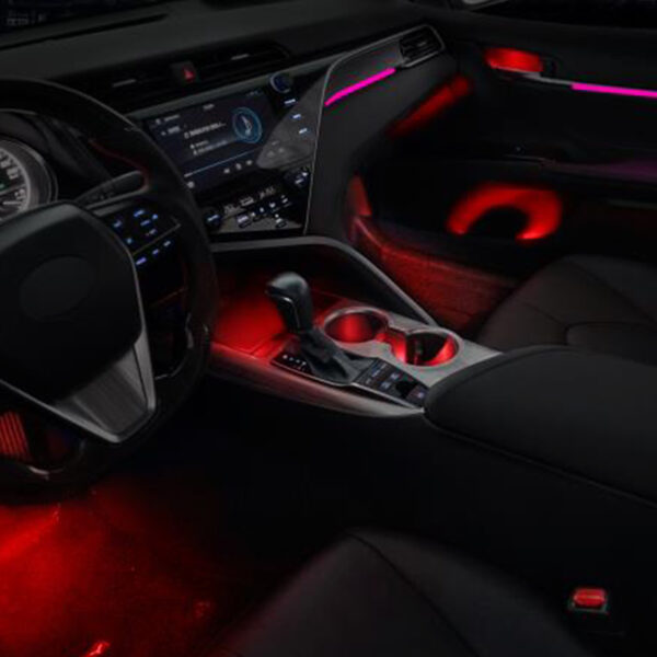 Nachrüstung der mehrfarbigen RGB Ambientebeleuchtung im Toyota Camry