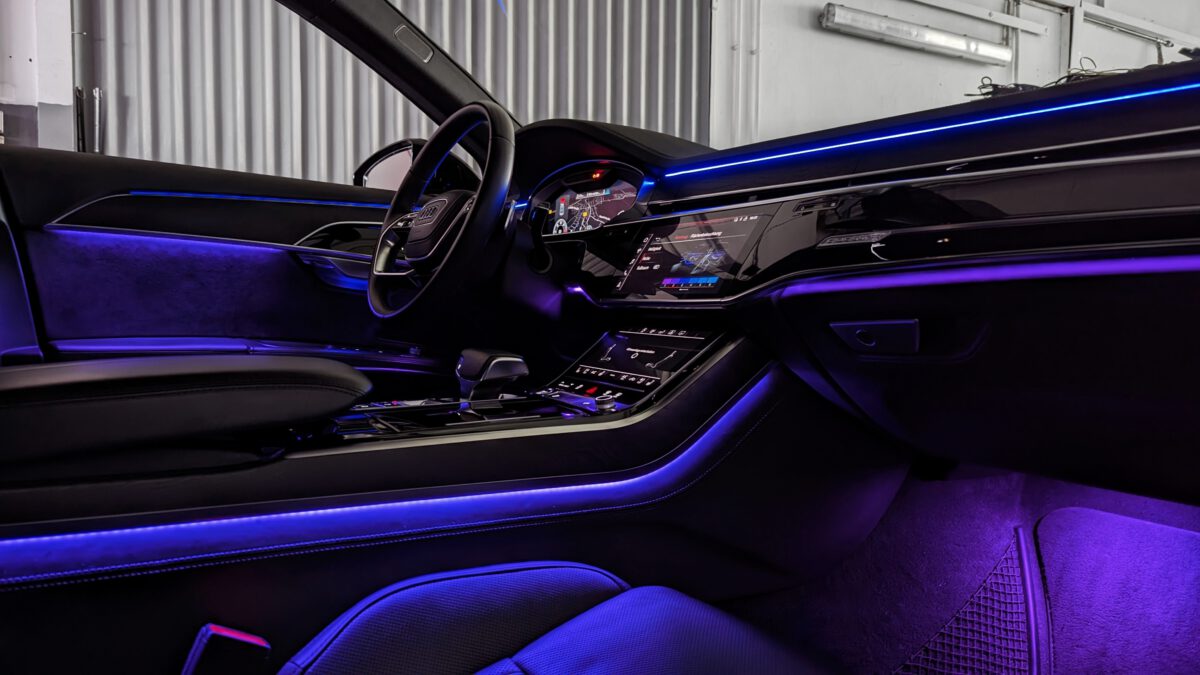 Nachrüstung der LED Innenbeleuchtung im Audi A8 D5