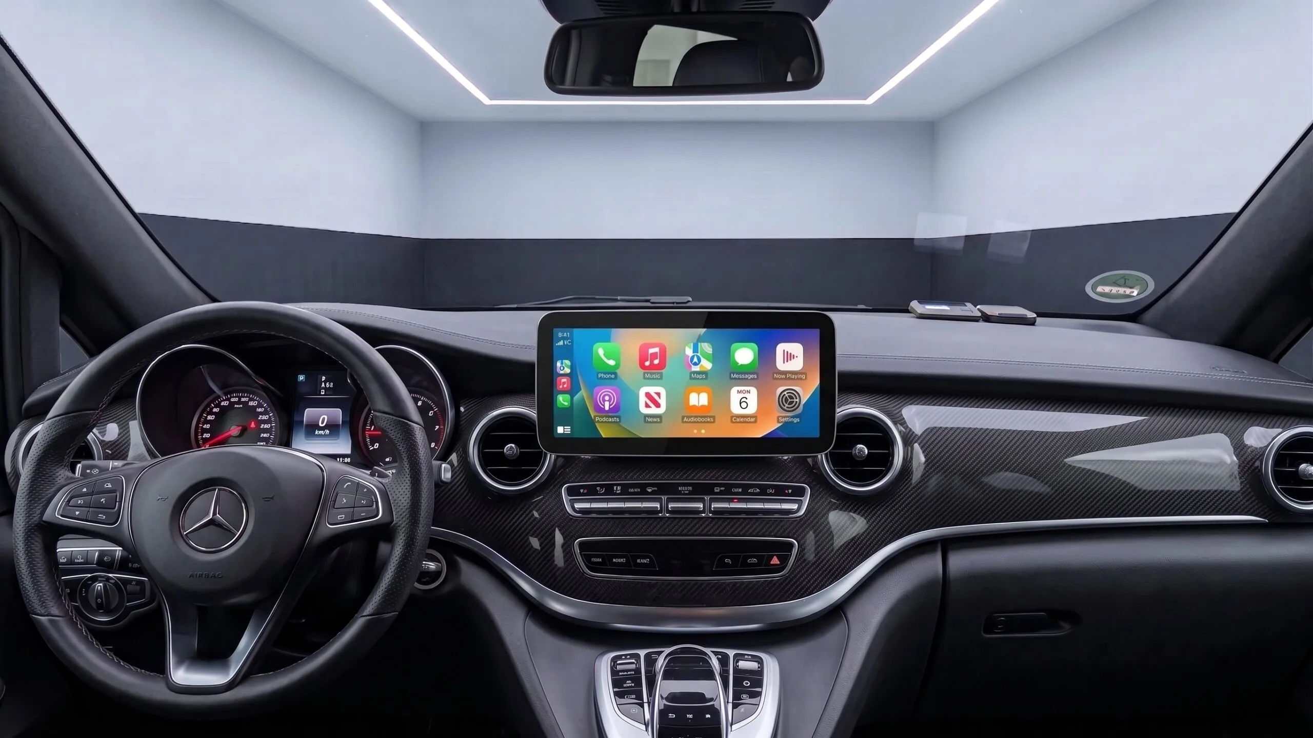 Apple CarPlay auf dem Display in der Mercedes V-Klasse W447 Cockpitansicht