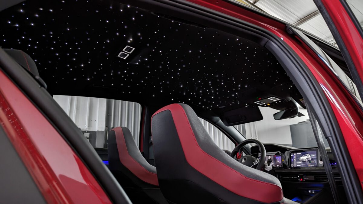 Sternenhimmel im VW Golf 8 nachrüsten