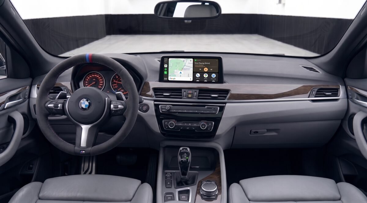 Apple-CarPlay & Android-Auto für BMW X1 F48 – Ansicht 2