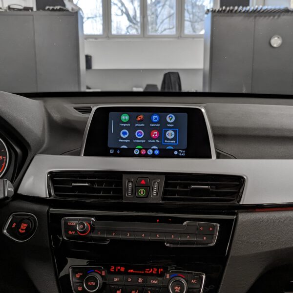 Nachrüstung von Apple-CarPlay und Android-Auto im BMW X1 F48