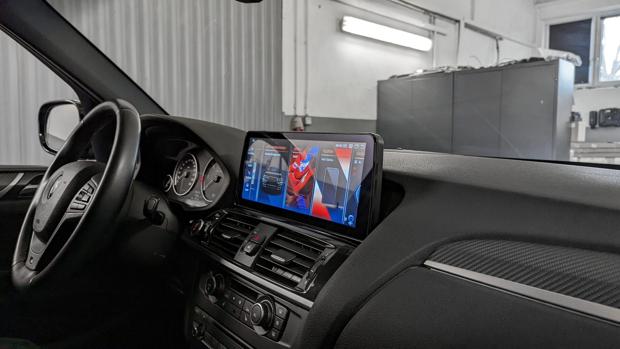 Nachrüstung des Android Multimedia Touch-Display mit Apple-Carplay im BMW X3 F25 X4 F26