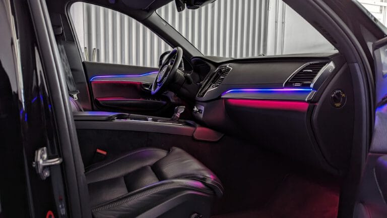 Ambientebeleuchtung für Volvo XC90 inkl. Einbau (Nachrüstung)