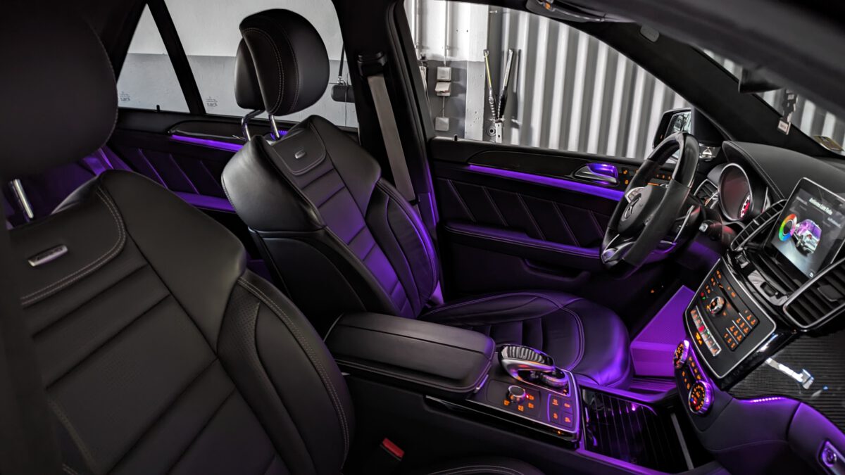 Mercedes GLE W166 Ambientebeleuchtung nachrüsten