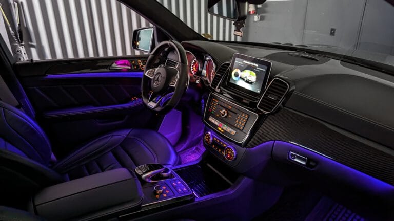 Ambientebeleuchtung für Mercedes GLS X166 mit 12 Farben inkl. Einbau (Nachrüstung)