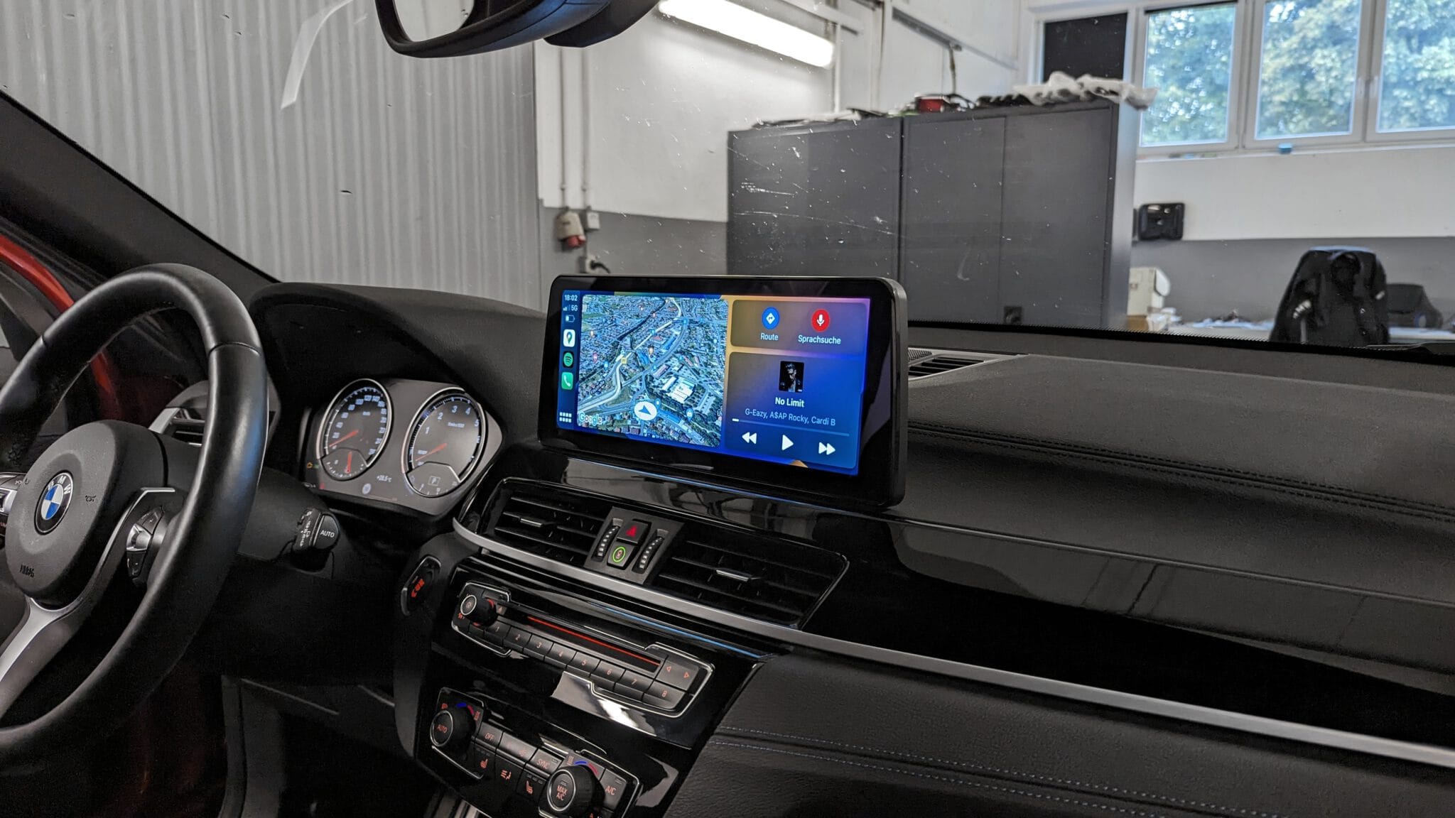 Android-Navigation V2 (+CarPlay & ID8) für BMW X1 F48 - CarHex