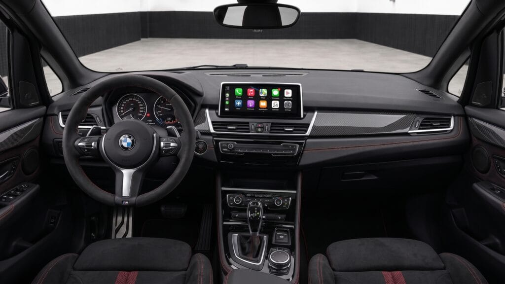 BMW 2er F45 F46 Nachrüstungen bei CarHex
