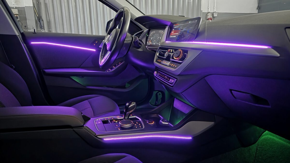 Ambientebeleuchtung für BMW 1er F40 inkl. Einbau (Nachrüstung) – Bild 4