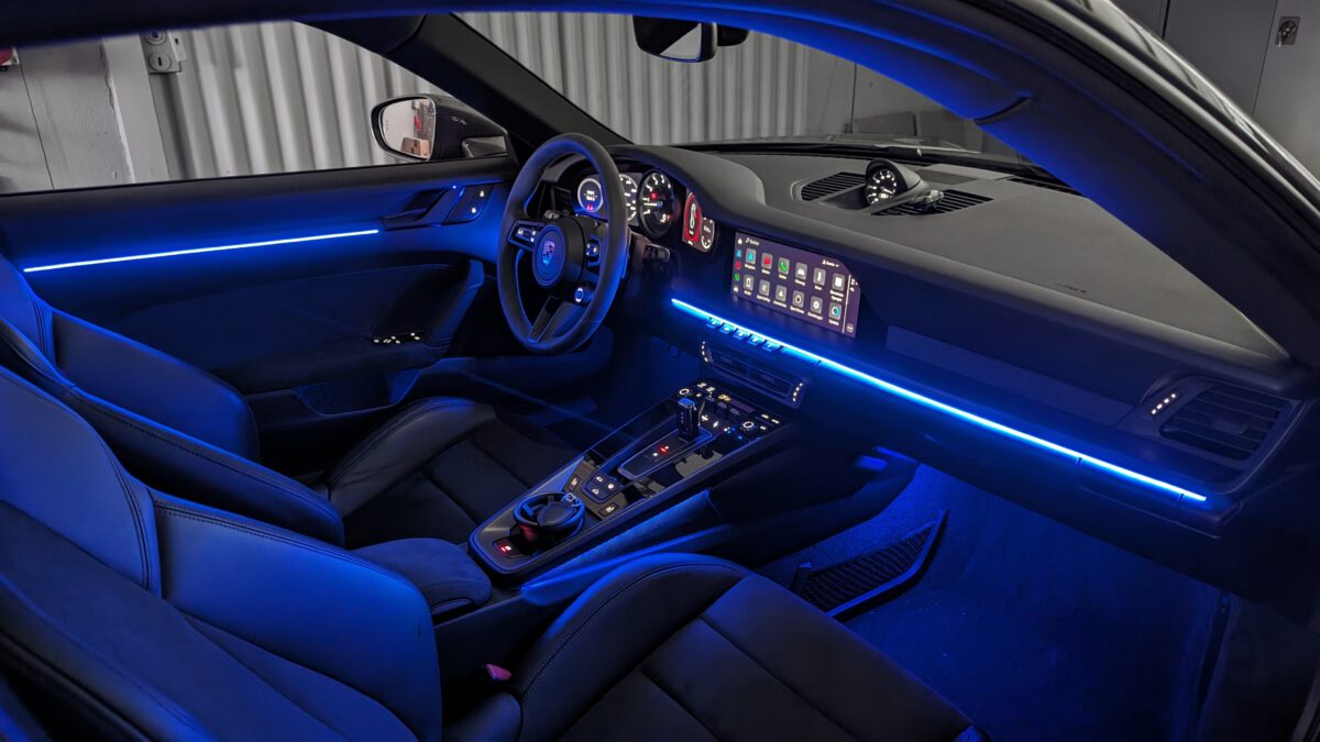 Ambientebeleuchtung für Porsche 911 (992) 2020 - 2025 inkl. Einbau (Nachrüstung) – Bild 4