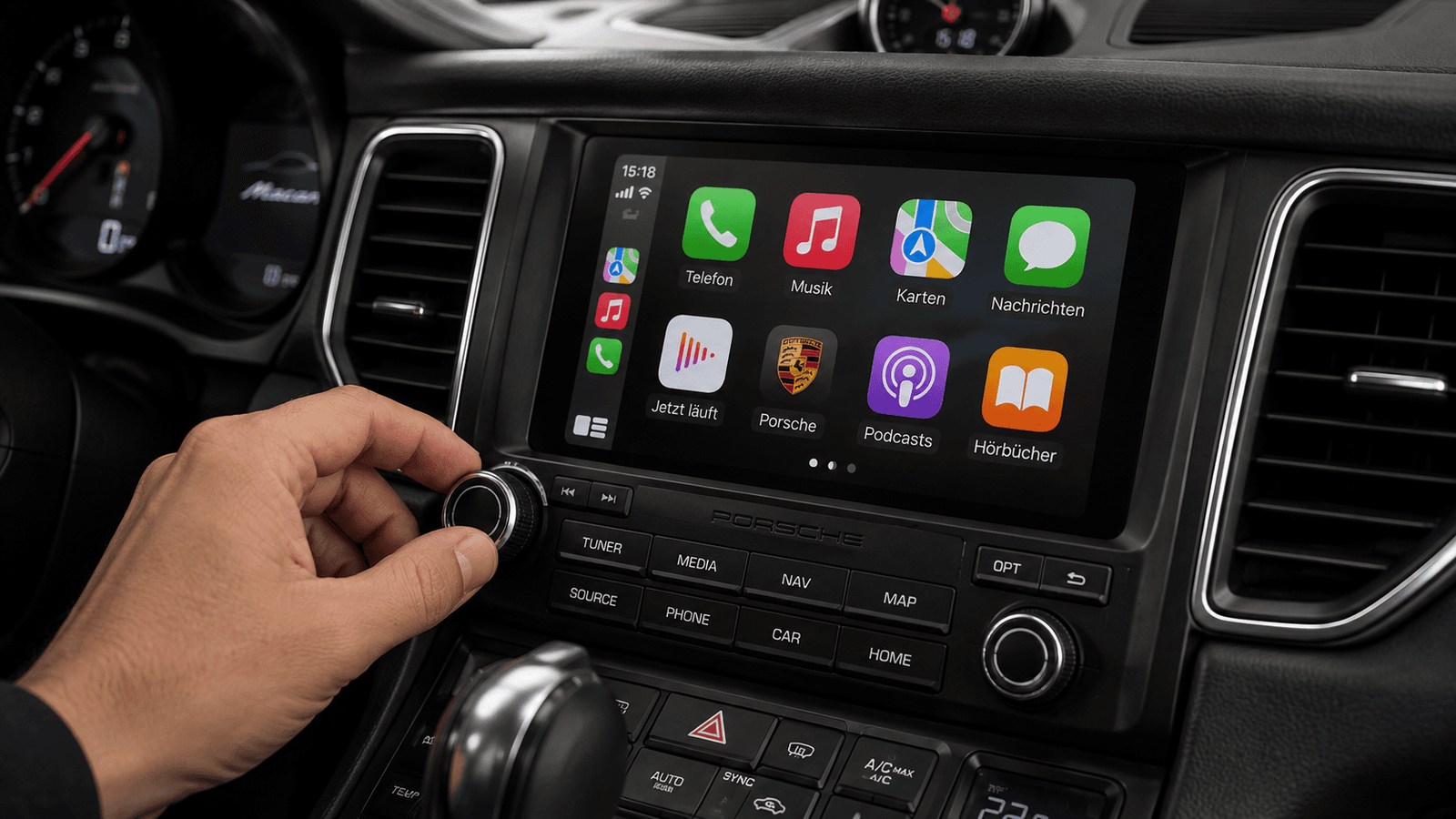 Porsche Apple CarPlay und Android Auto Bedienung über originalen Drehregler