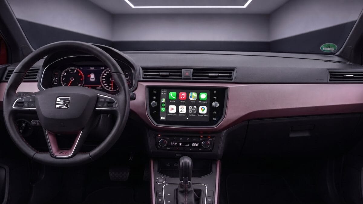 Apple CarPlay auf dem Seat Infotainment-Display im Innenraum