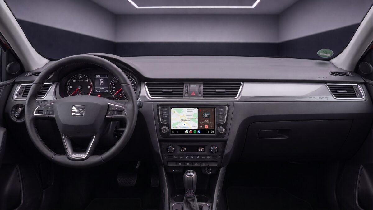 Apple-CarPlay & Android-Auto für Seat Toledo (NH) (Nachrüstung) – Bild 2